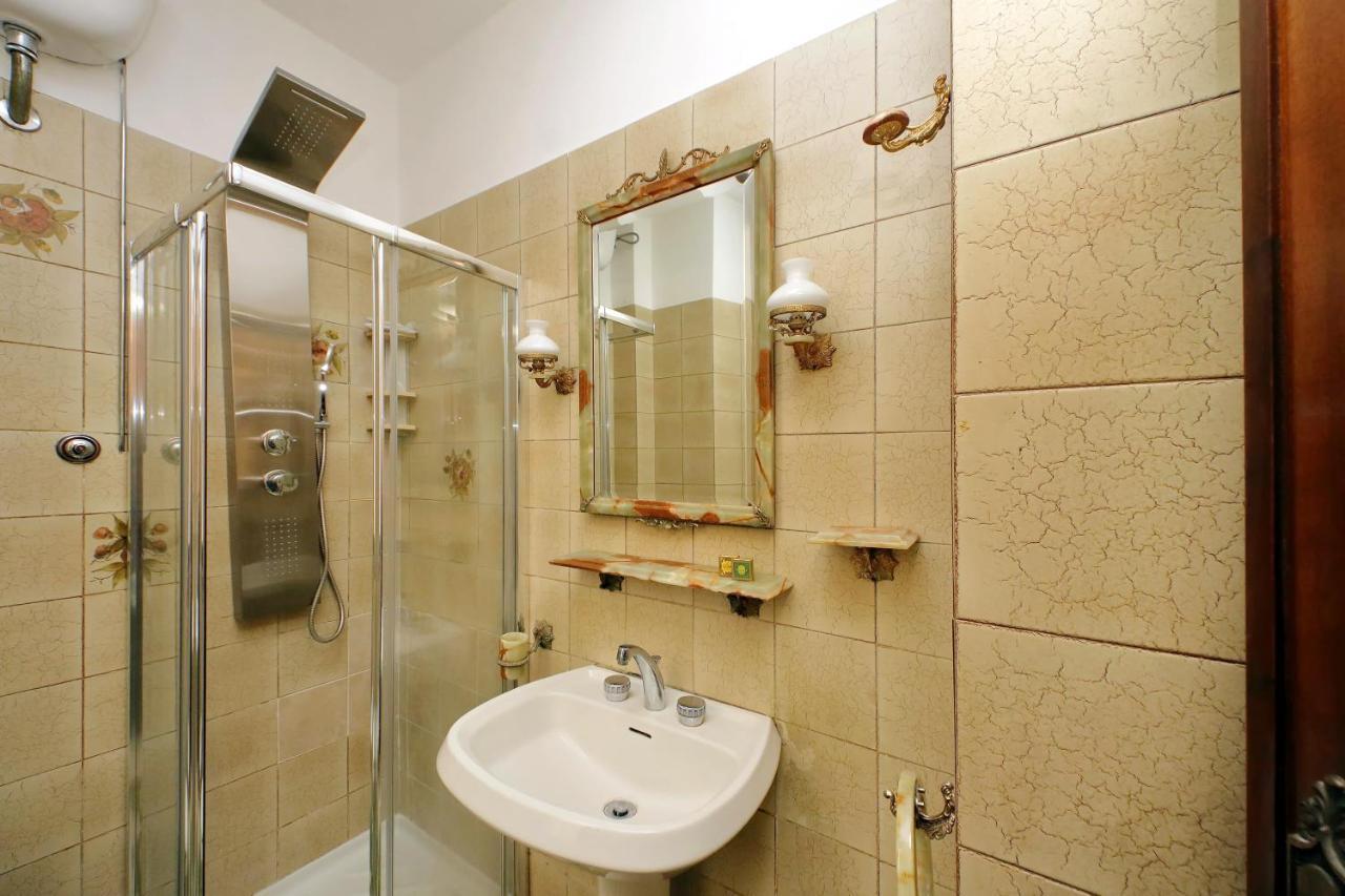 Ferienwohnung Luxury Domus Amadora Rom Exterior foto