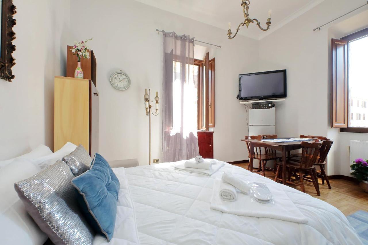Ferienwohnung Luxury Domus Amadora Rom Exterior foto